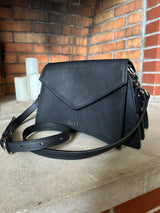 SAMPLE SALE: Black Big Minx